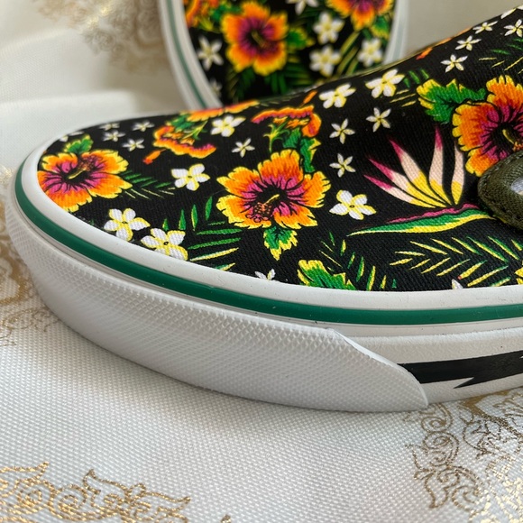 Vans 🖤 - Picture 3 of 9